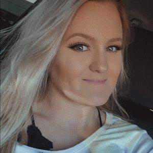 Meet your Posher, Cheryl